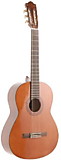 Yamaha C40 классическая гитара 4/4, корпус меранти, верхняя дека ель, цвет натуральный